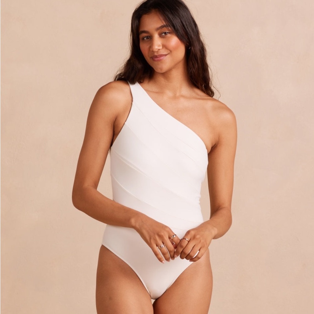 NWT Summersalt The Sidestroke Size 8 White Sand